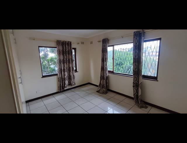 3 BEDROOM FLAT TO LET IN SYDENHAM